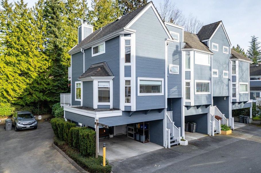 7338 Foxhound Mews Vancouver, BC - 2