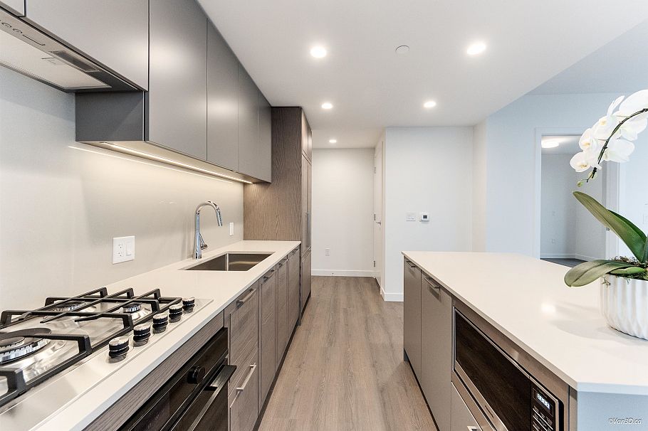 1009 5685 Halley Avenue Burnaby, BC - 14