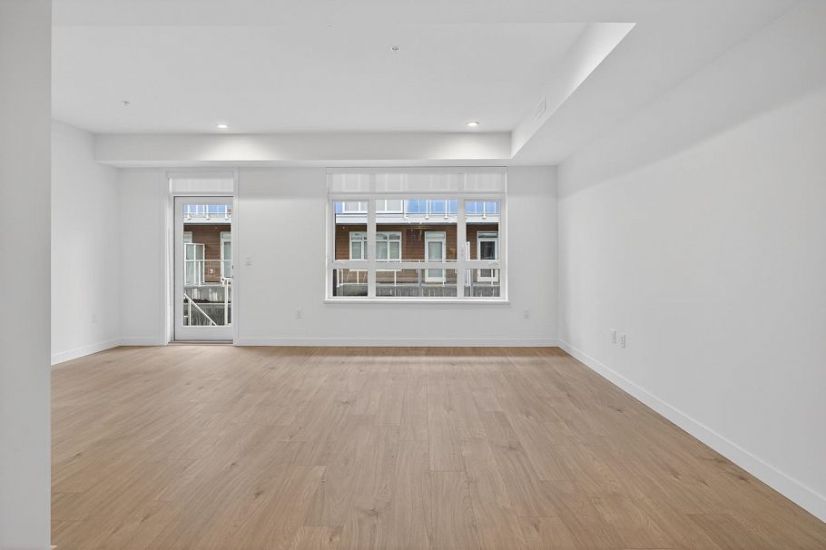 11 10333 River Drive Richmond, BC - 9