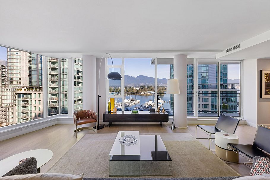 901 1409 W Pender Street Vancouver, BC - 4