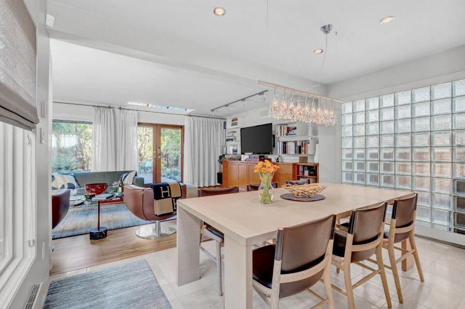 3450 W 8th Avenue Vancouver, BC - 20