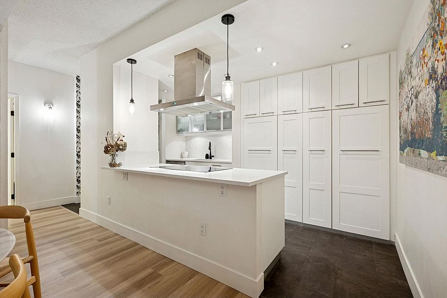 304 1535 Nelson Street Vancouver, BC - 10