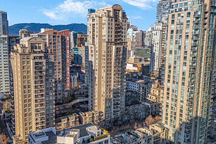 2208 969 Richards Street Vancouver, BC - 24