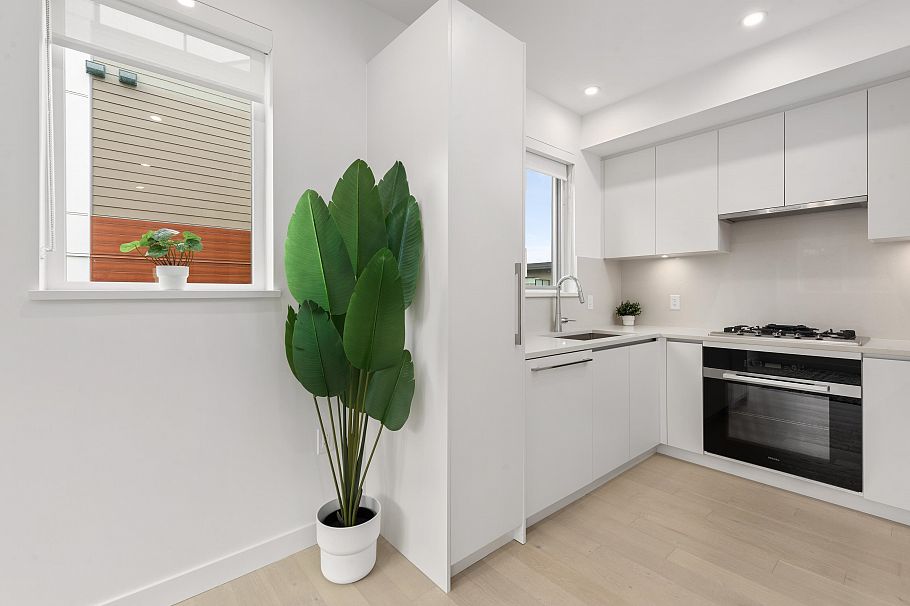 807 W 33rd Avenue Vancouver, BC - 14