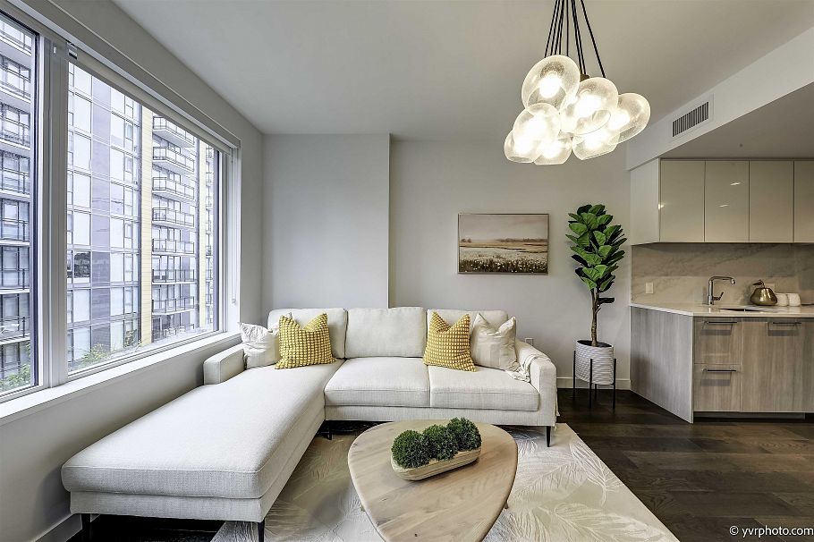 807 8160 Mcmyn Way Richmond, BC - 4