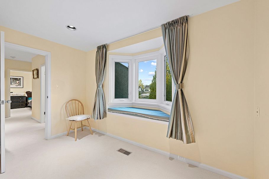 4069 W 14th Avenue Vancouver, BC - 24