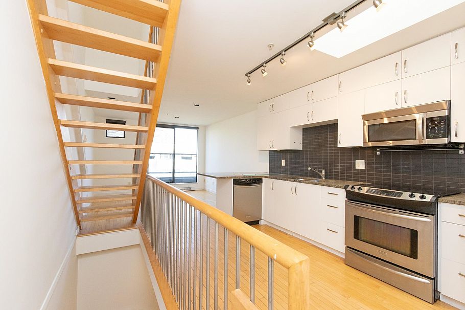 682 W 16TH AVENUE, Vancouver BC V5Z 1S6 Vancouver, BC - 5