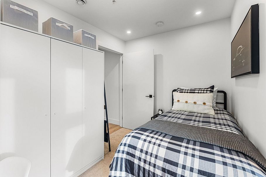 2632 Ward Street Vancouver, BC - 28