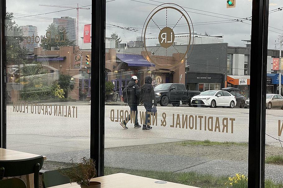 323 1777 W 7th Avenue Vancouver, BC - 15