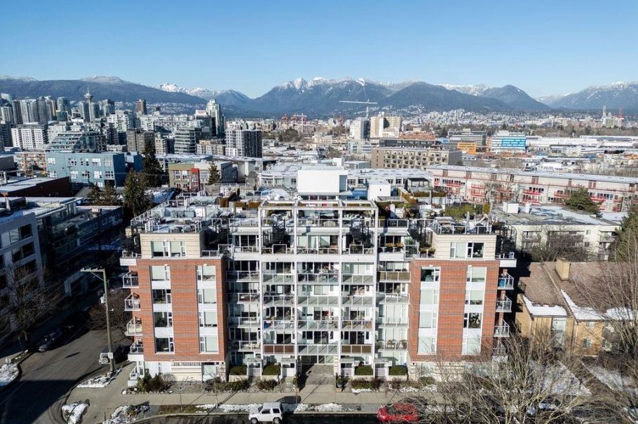 521 311 E 6 Avenue Vancouver, BC - 34