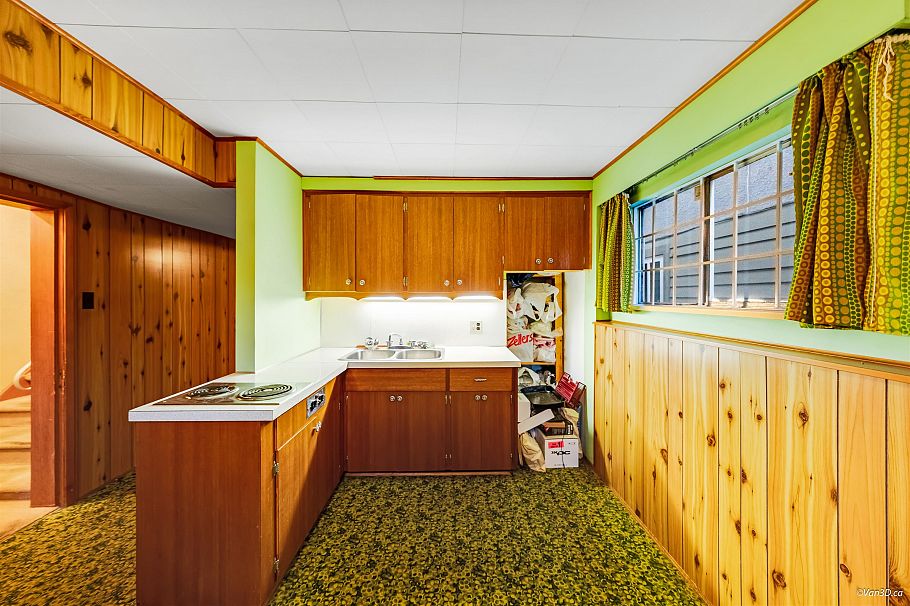 851 E 50th Avenue Vancouver, BC - 13