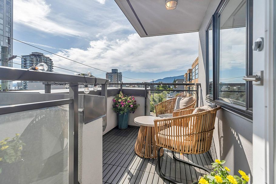 406 305 Lonsdale Avenue North Vancouver, BC - 10
