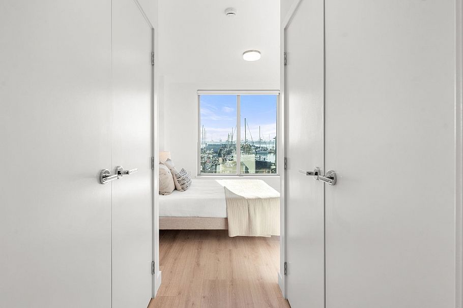 110 755 Harbourside Drive North Vancouver, BC - 14