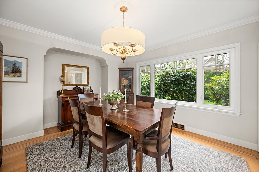 5869 Dunbar Street Vancouver, BC - 4