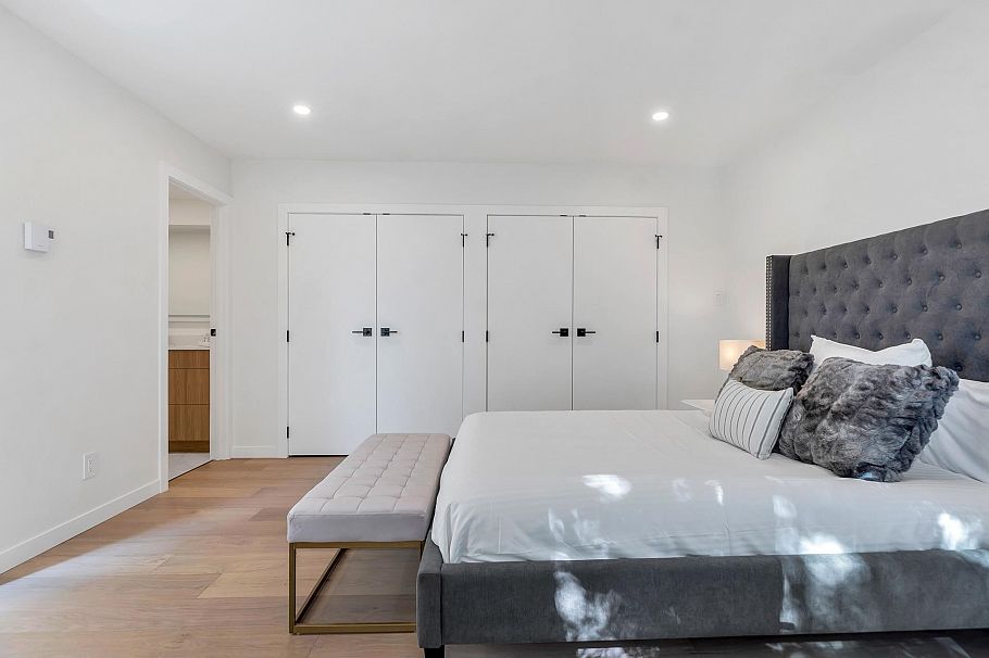 1340 W 7th Avenue Vancouver, BC - 28