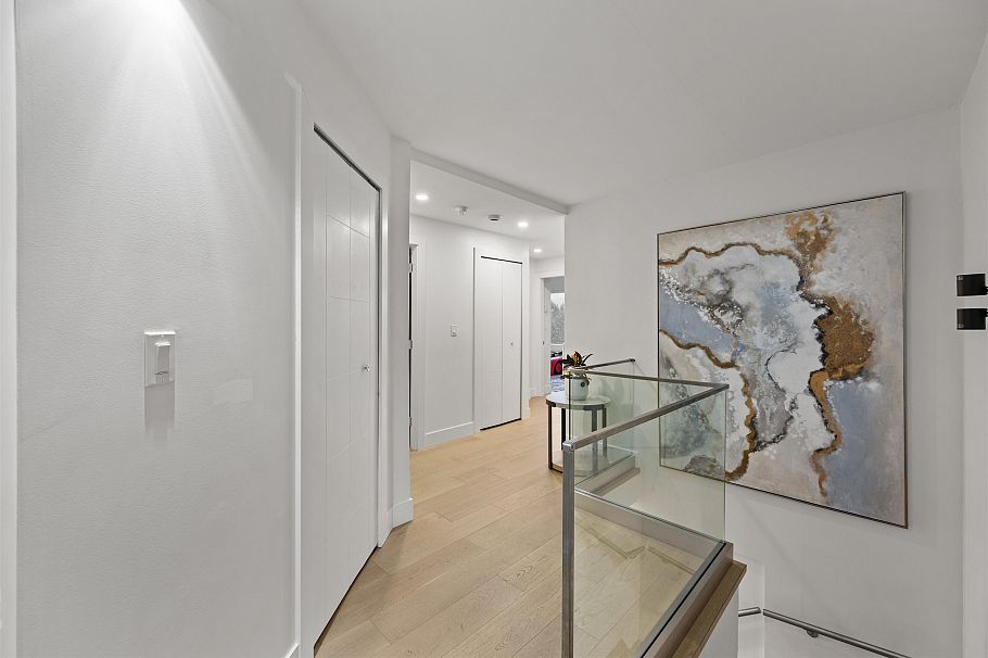 1207 1515 Eastern Avenue North Vancouver, BC - 10