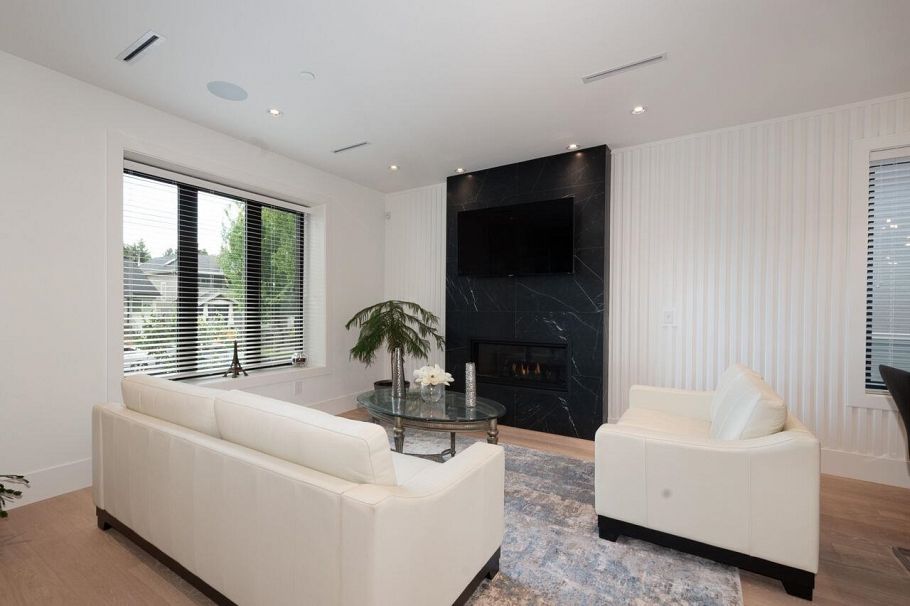 2765 E 27th Avenue Vancouver, BC - 7