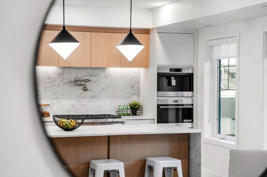 1141 W 33rd Avenue Vancouver, BC - 10