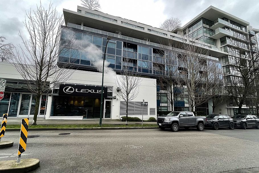323 1777 W 7th Avenue Vancouver, BC - 3