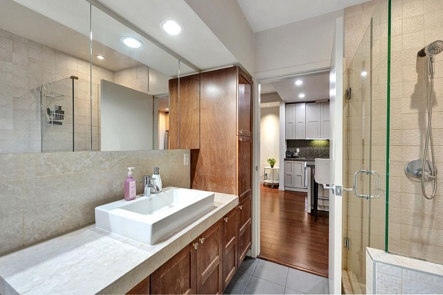 407 1333 W Georgia Street Vancouver, BC - 21