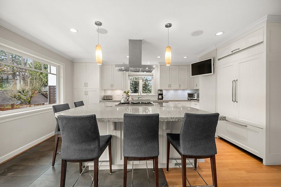 5869 Dunbar Street Vancouver, BC - 8