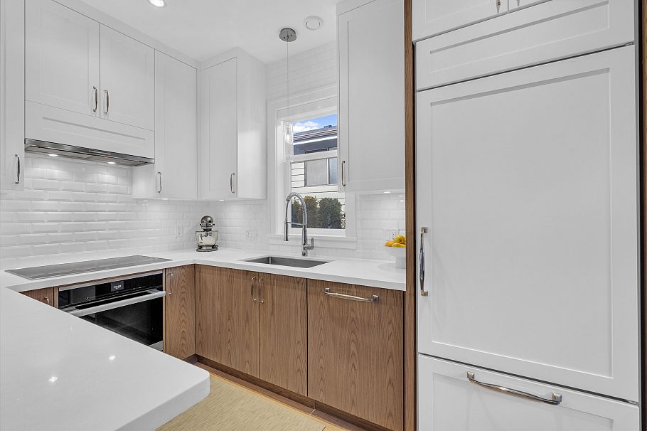 1 123 W 14 Avenue Vancouver, BC - 8