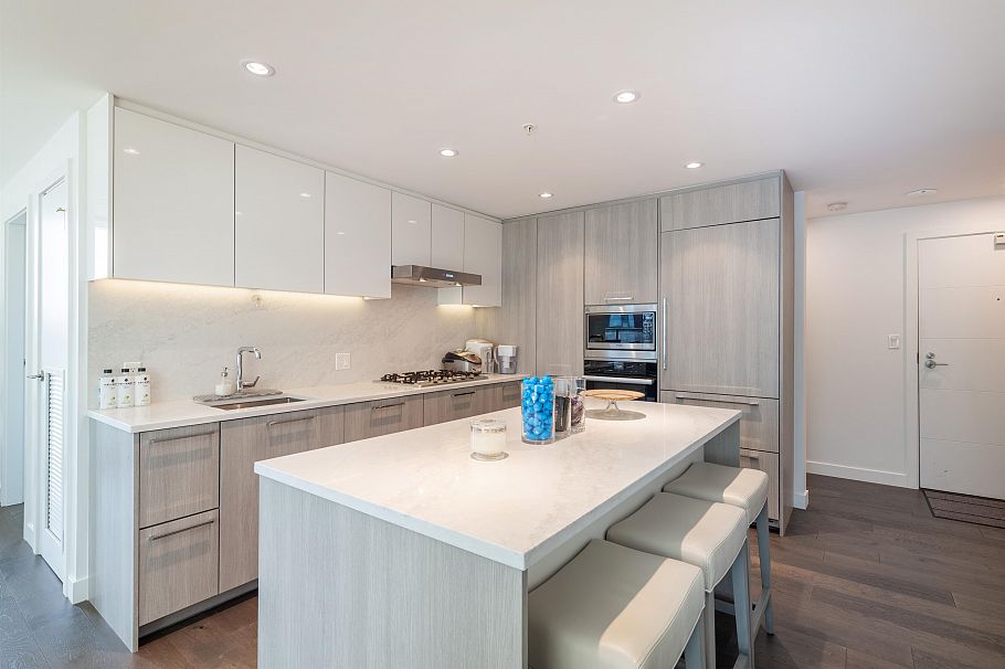 709 8160 Mcmyn Way Richmond, BC - 11