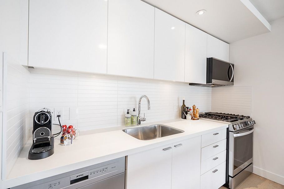 905 328 E 11th Avenue Vancouver, BC - 9