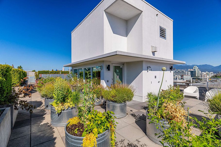 521 311 E 6 Avenue Vancouver, BC - 33