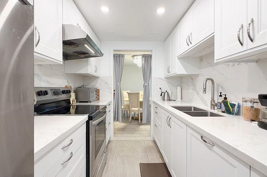 7438 Echo Place Vancouver, BC - 6