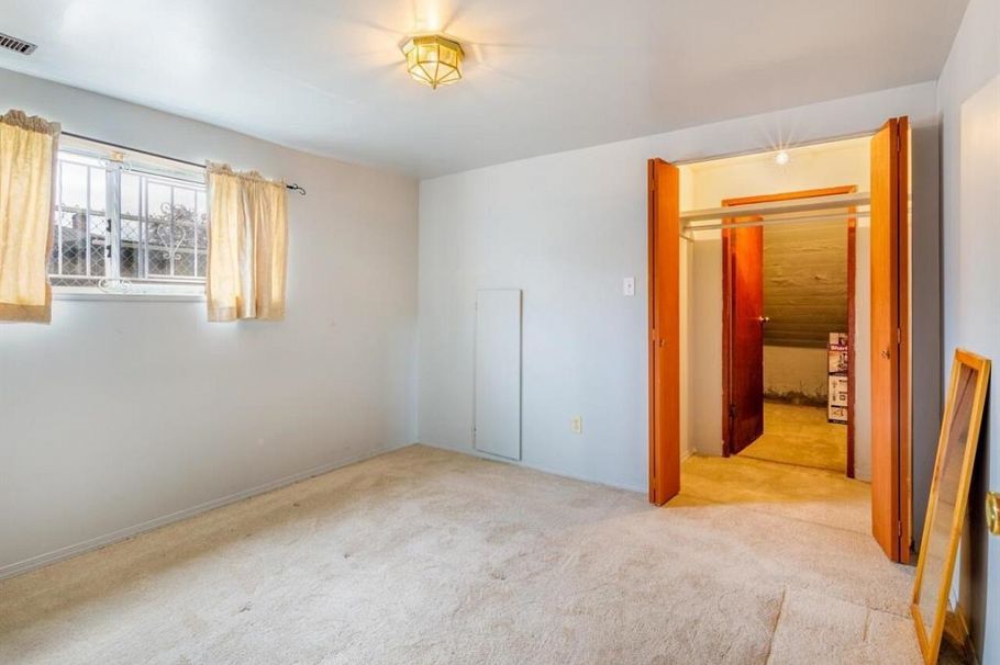 3687 E 26th Avenue Vancouver, BC - 10