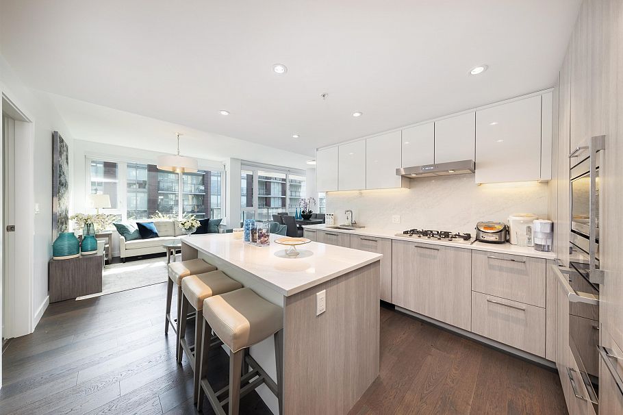 709 8160 Mcmyn Way Richmond, BC - 5