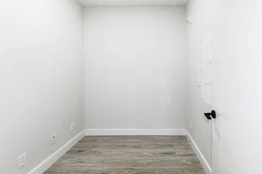 411 1633 Tatlow Avenue North Vancouver, BC - 13