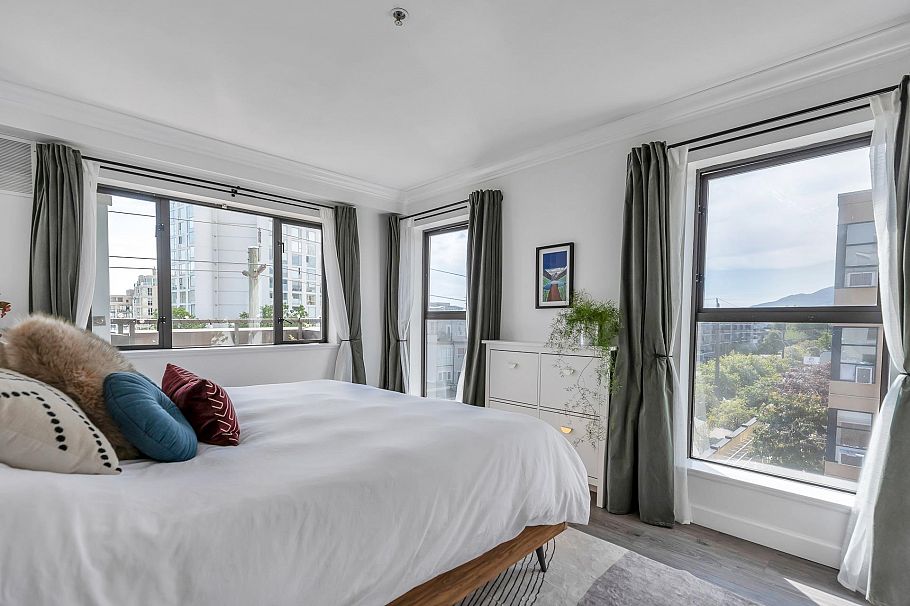 406 305 Lonsdale Avenue North Vancouver, BC - 23