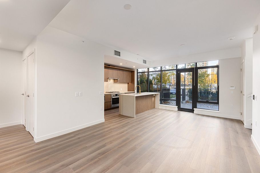 106 5987 Wilson Avenue Burnaby, BC - 6