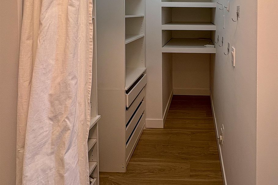 216 3250 W Broadway Vancouver, BC - 26