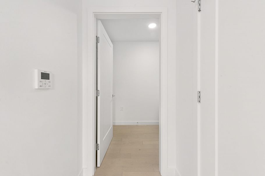 807 W 33rd Avenue Vancouver, BC - 20