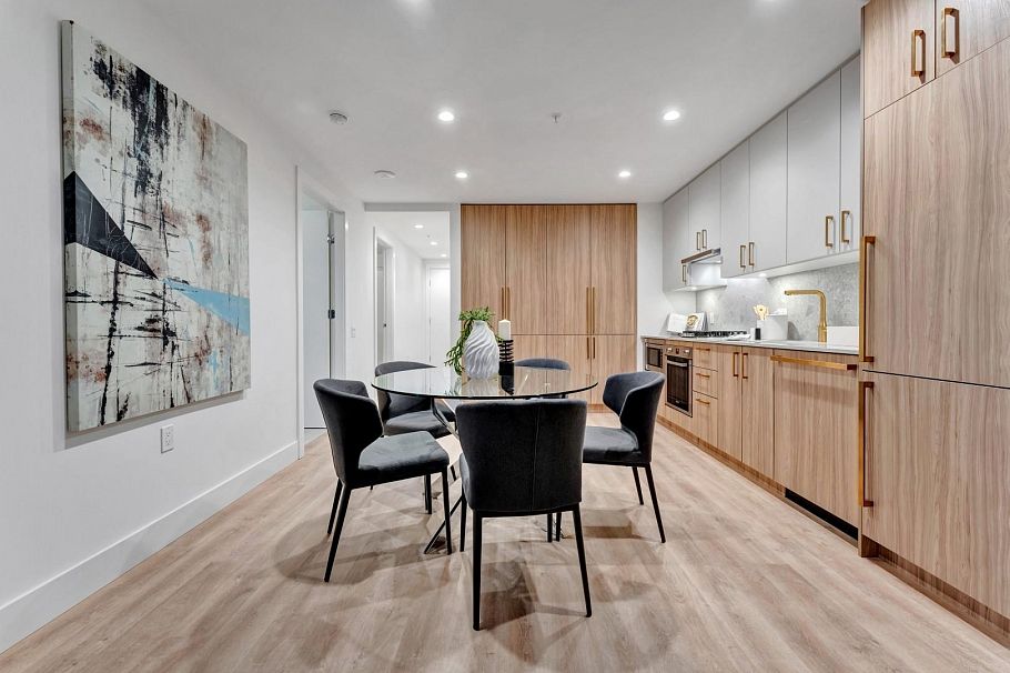 105 2325 Emery Court North Vancouver, BC - 6