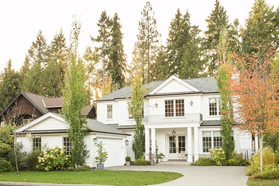 4065 Lions Avenue North Vancouver, BC - 1