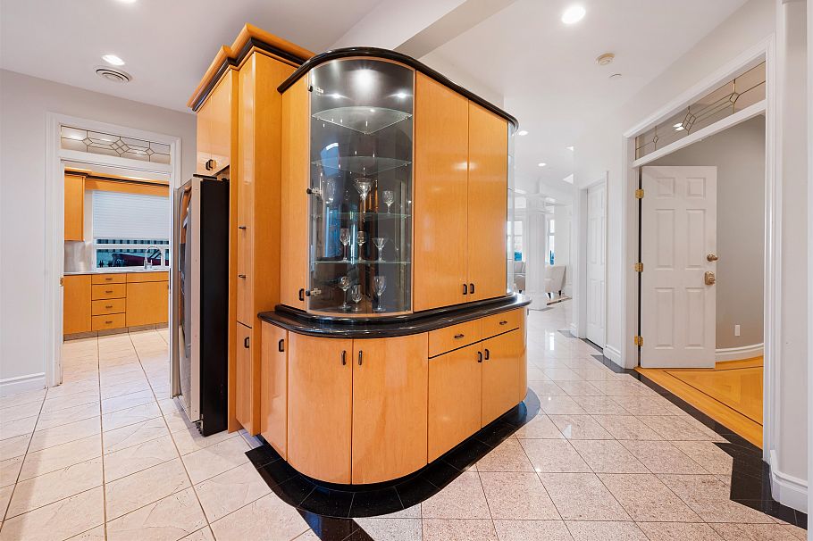 2195 Harrison Street Vancouver, BC - 21