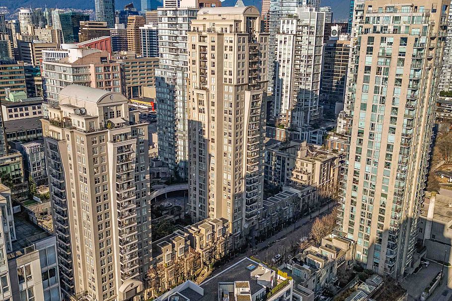 2208 969 Richards Street Vancouver, BC - 25