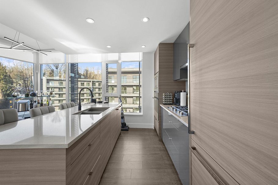 609 3438 Sawmill Crescent Vancouver, BC - 9