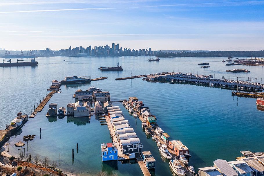 JNW04 415 Esplanade W North Vancouver, BC - 33