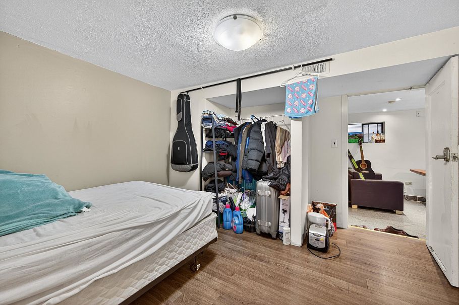 3838 Inverness Street Vancouver, BC - 30