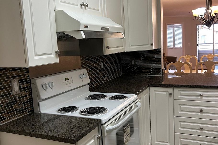 203 1958 E 47th Avenue Vancouver, BC - 12