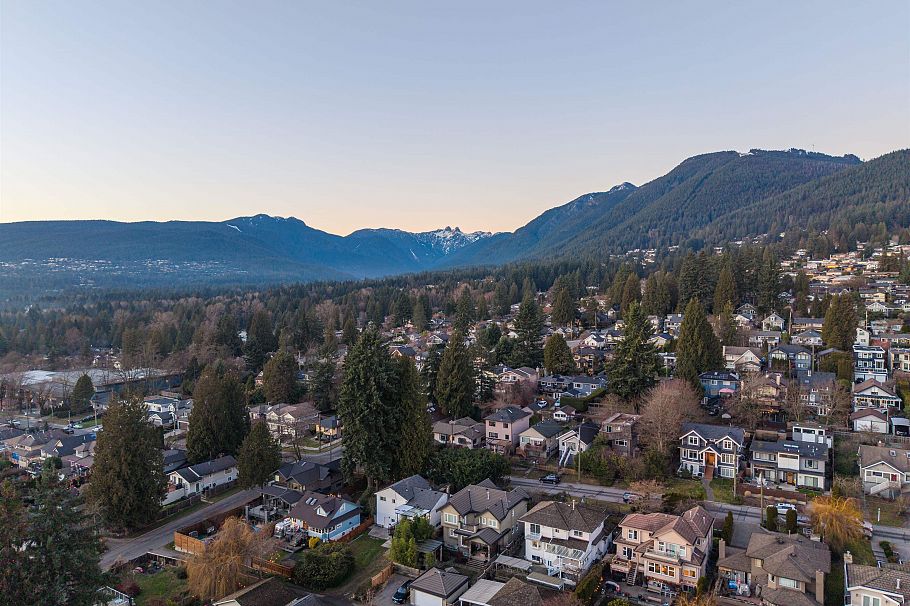 2 115 W Queens Road North Vancouver, BC - 24