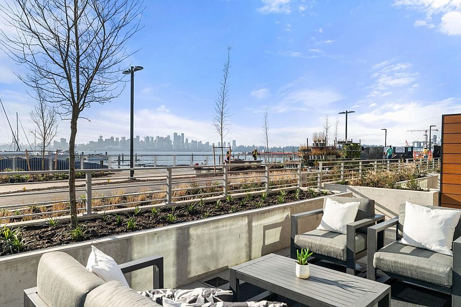 110 755 Harbourside Drive North Vancouver, BC - 19