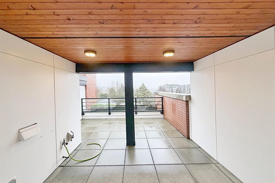 11 368 W 64th Avenue Vancouver, BC - 32