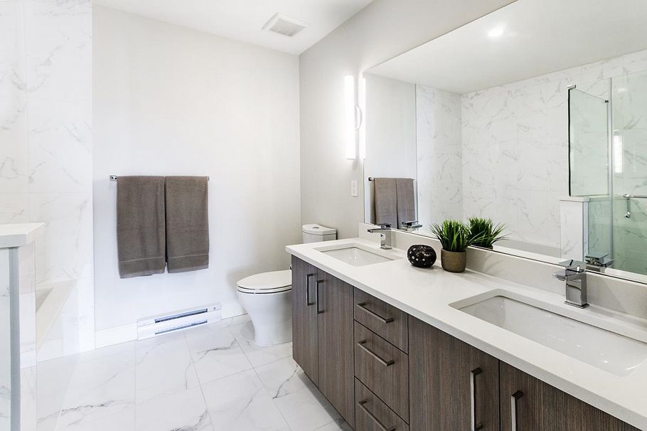 411 1633 Tatlow Avenue North Vancouver, BC - 20