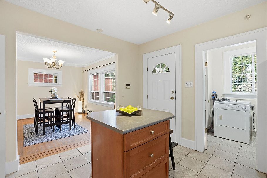 909 W 18th Avenue Vancouver, BC - 14